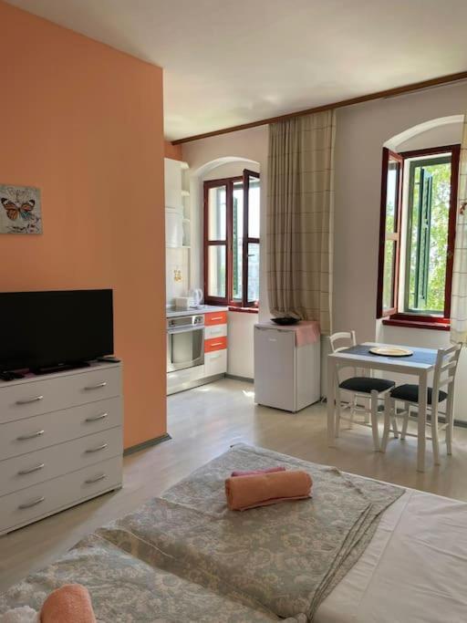 Ferienwohnung Pazarello Split Exterior foto